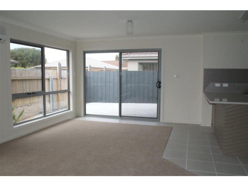 Unit 2/17 Amber Court, Ulverstone TAS 7315