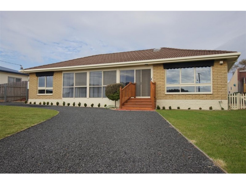 3 Penguin Road, Ulverstone TAS 7315