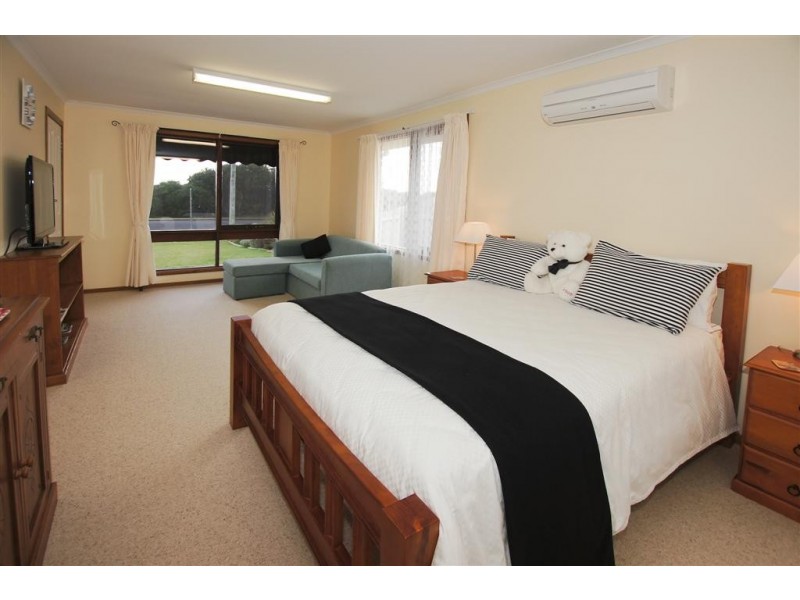 3 Penguin Road, Ulverstone TAS 7315