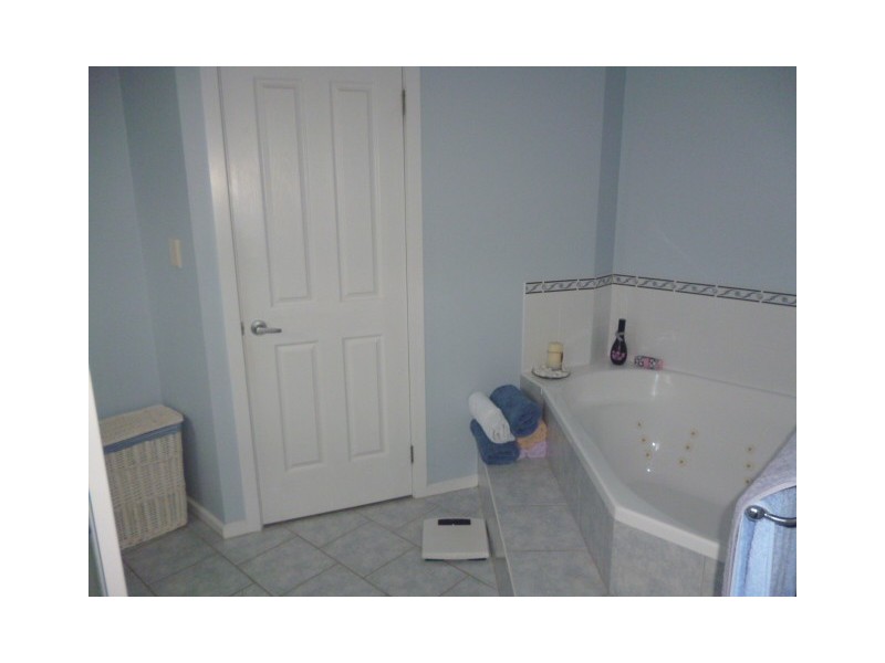 1 CRISLING PLACE, Penguin TAS 7316