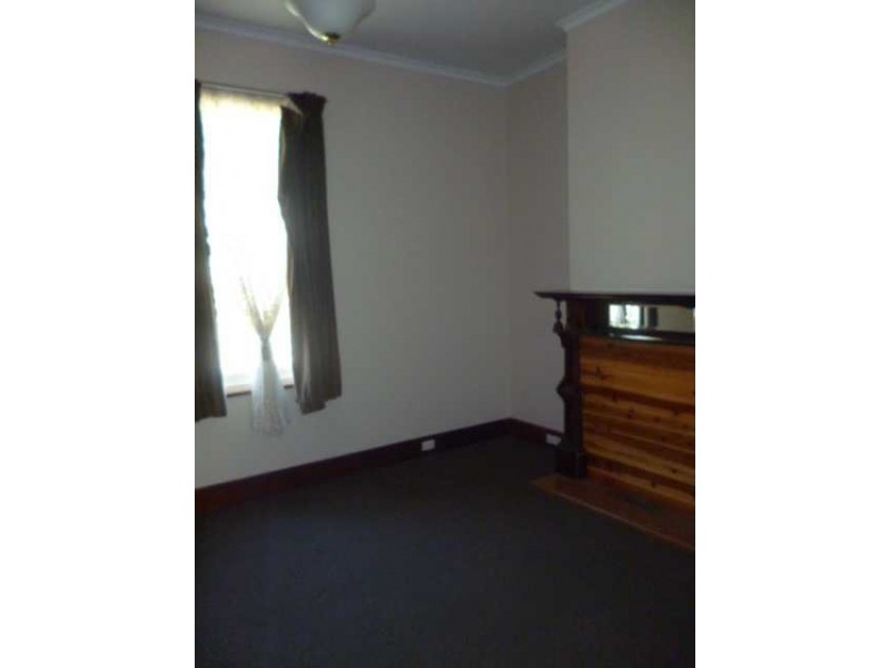 7 THE QUADRANT, Ulverstone TAS 7315