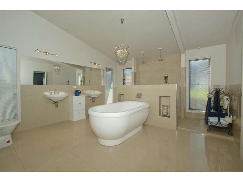 2 Cheryl Court, Ulverstone TAS 7315