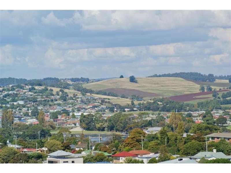 2 Cheryl Court, Ulverstone TAS 7315