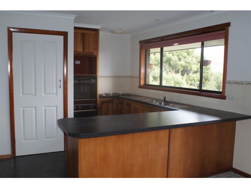 30 Merinda Drive, Ulverstone TAS 7315