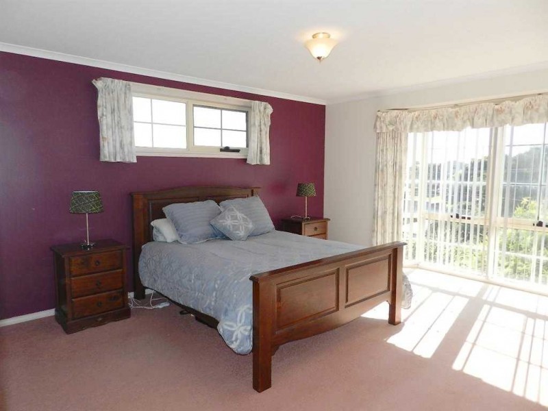 24 South Road, Penguin TAS 7316