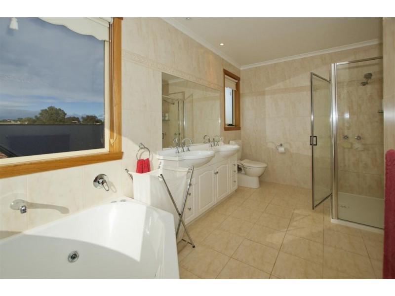 9 Matelle Court, West Ulverstone TAS 7315