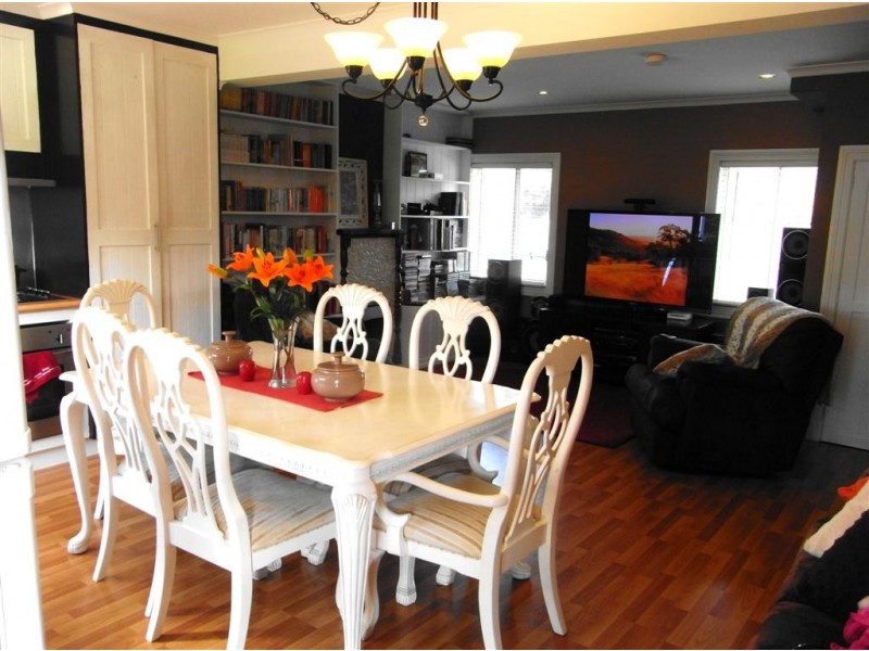 123 South Road, Penguin TAS 7316