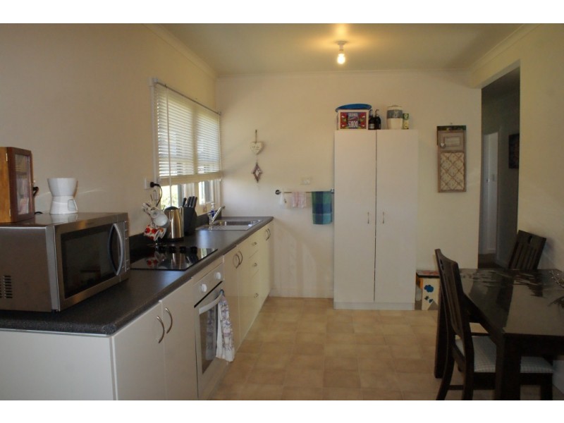 7 Hogarth Road, Sulphur Creek TAS 7316