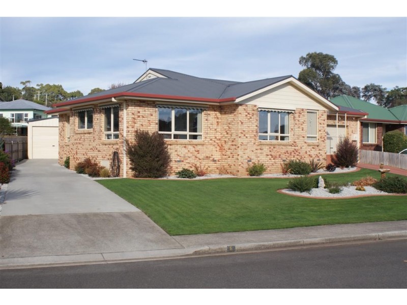 6 Elizabeth Street, Ulverstone TAS 7315