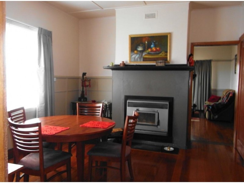 15 Victoria Street, Ulverstone TAS 7315
