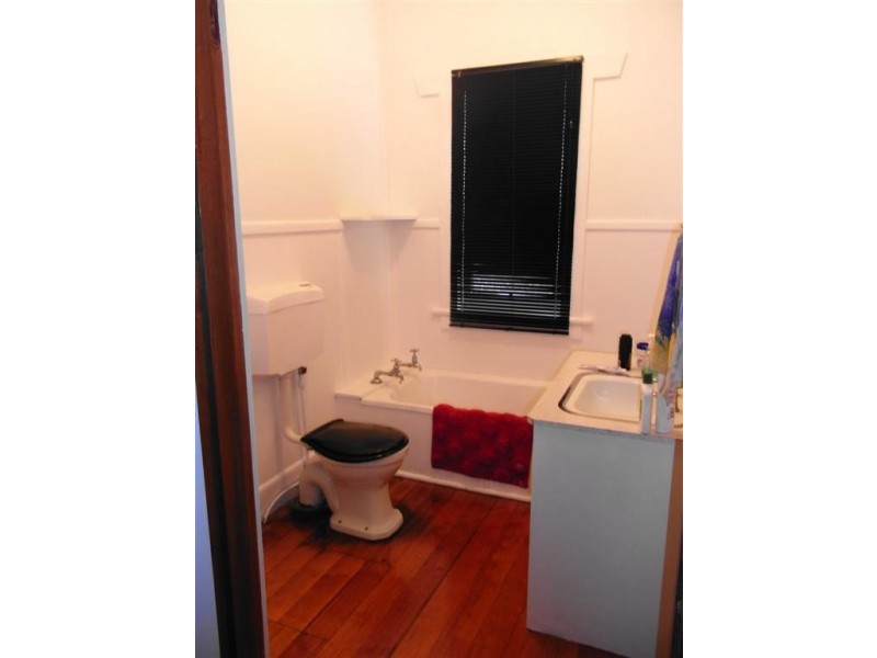 15 Victoria Street, Ulverstone TAS 7315