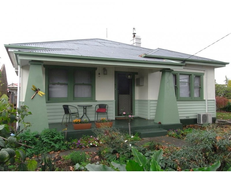 15 Victoria Street, Ulverstone TAS 7315
