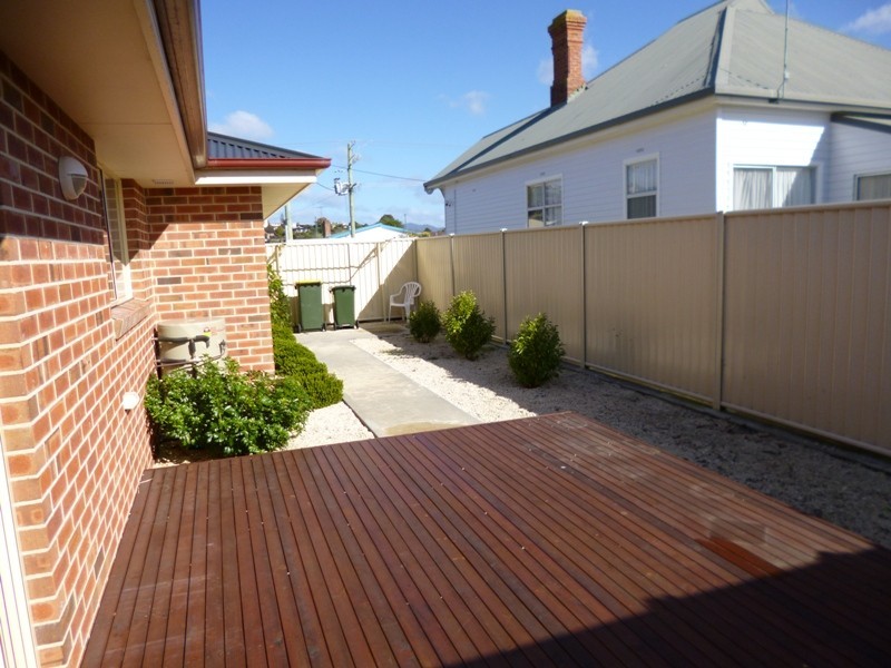 Unit 2/101 Main Street, Ulverstone TAS 7315