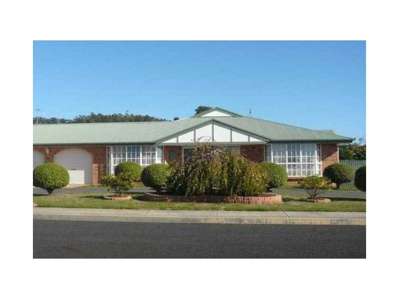2 Banks Place, Turners Beach TAS 7315