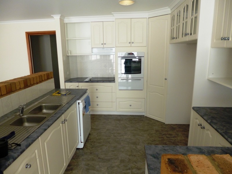 2 Banks Place, Turners Beach TAS 7315