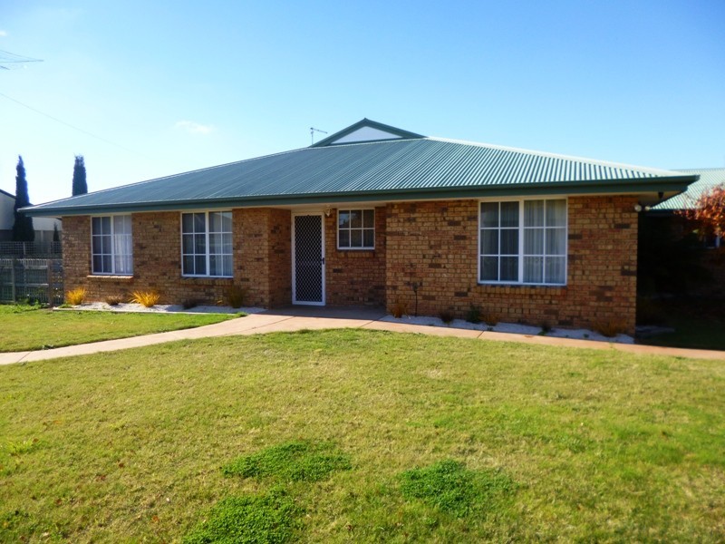 2 Banks Place, Turners Beach TAS 7315