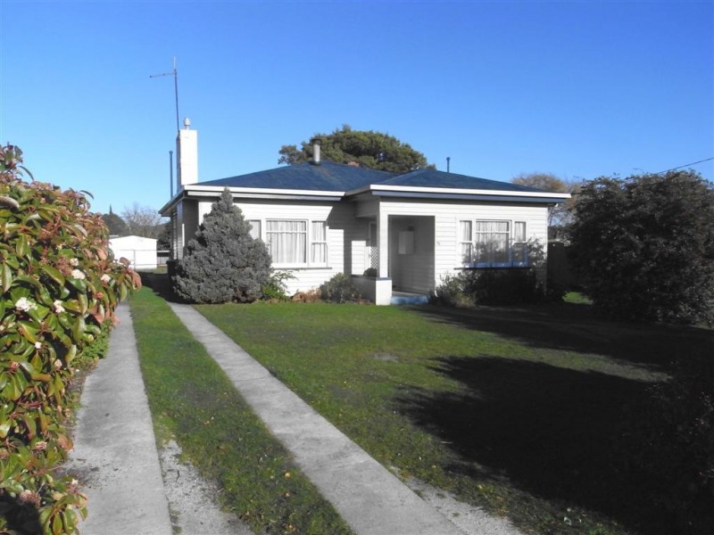 82 Main Street, Ulverstone TAS 7315