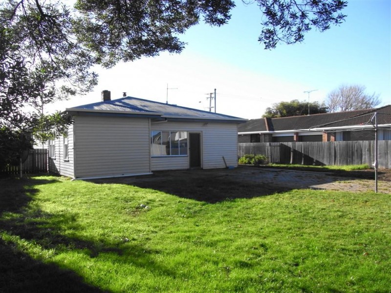 82 Main Street, Ulverstone TAS 7315