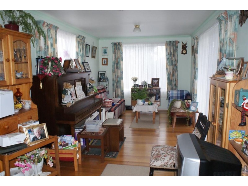 5 Ling Street, Ulverstone TAS 7315