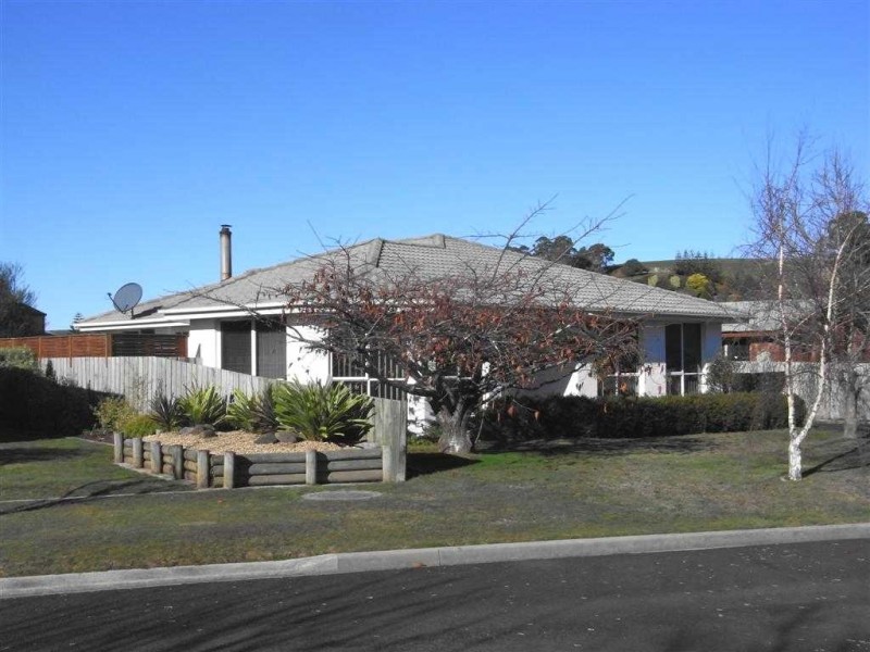 1 Harding Drive, Turners Beach TAS 7315