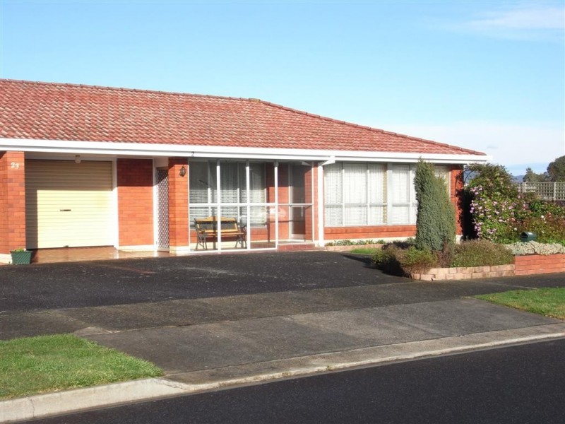 2/23 Leighlands Avenue, Ulverstone TAS 7315