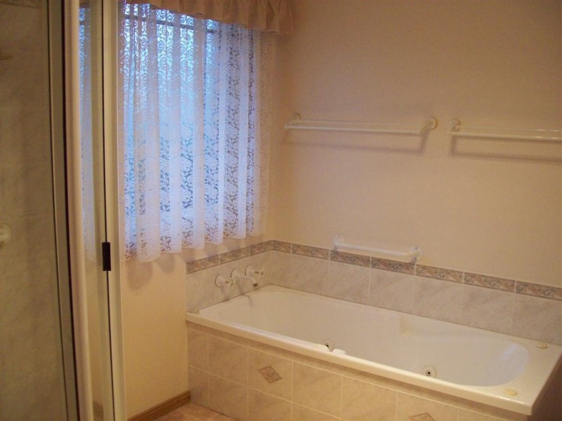 2/15 Lovett Street, Ulverstone TAS 7315