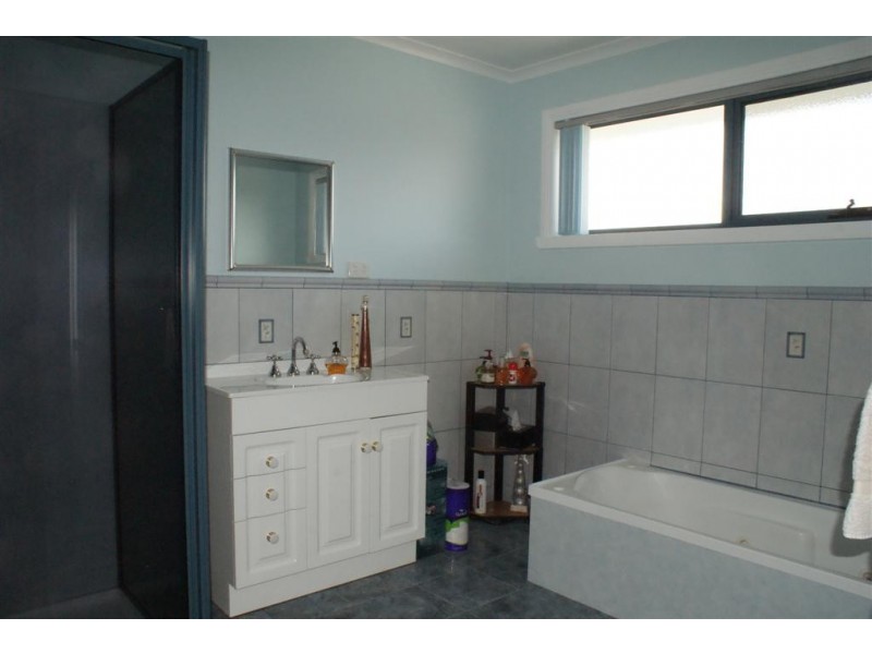 15 Banks Place, Turners Beach TAS 7315