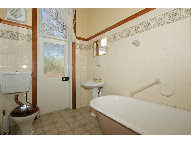 16-18 Coral Avenue, Ulverstone TAS 7315