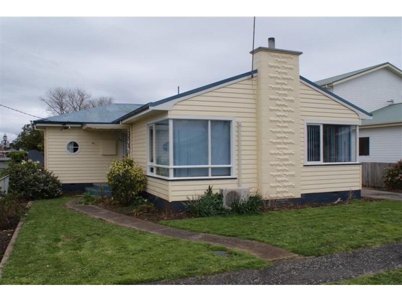 8 Finch Street, Ulverstone TAS 7315