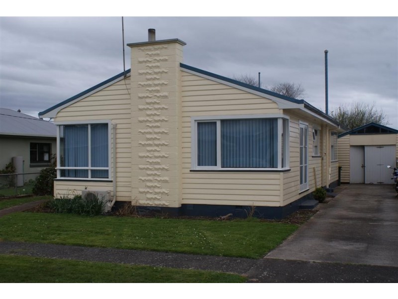 8 Finch Street, Ulverstone TAS 7315