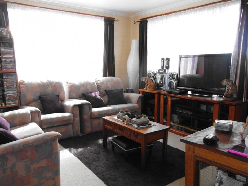 8 Bertha Street, Ulverstone TAS 7315