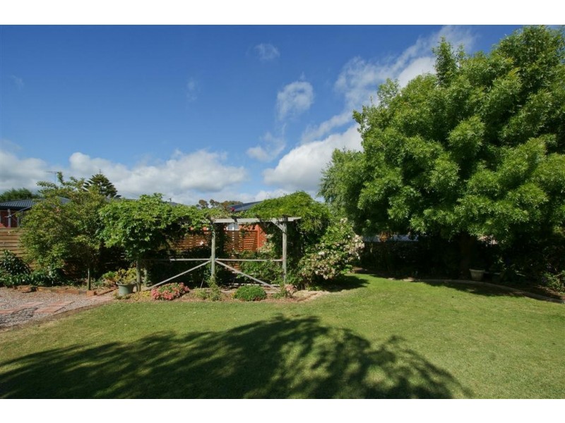 10 Helen Street, Ulverstone TAS 7315