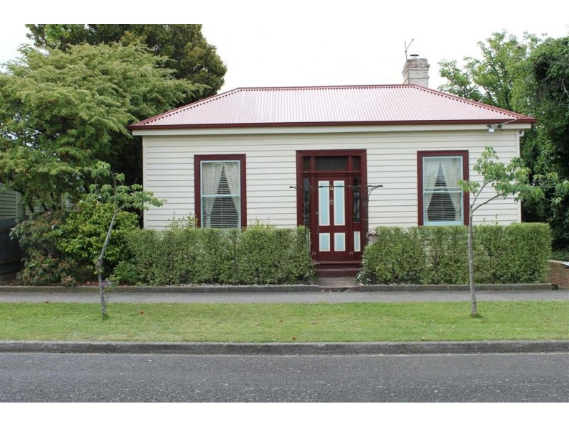 14 Fulton Street, Ulverstone TAS 7315