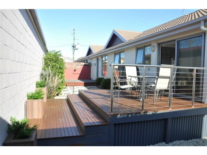 2/4 James Street, Ulverstone TAS 7315