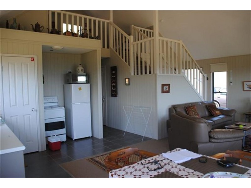 527 Penguin Road, Penguin TAS 7316