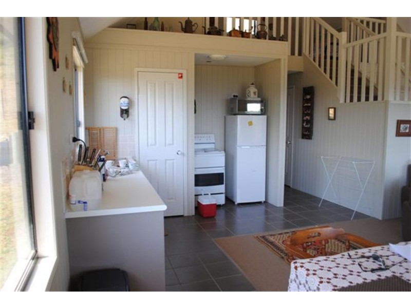 527 Penguin Road, Penguin TAS 7316