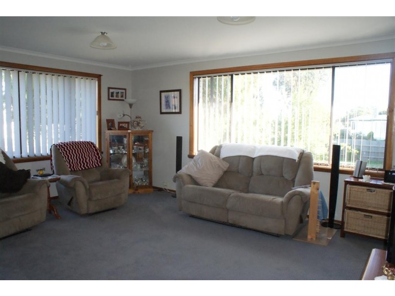 13 Dooley Street, Ulverstone TAS 7315