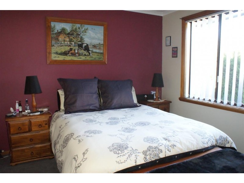 13 Dooley Street, Ulverstone TAS 7315