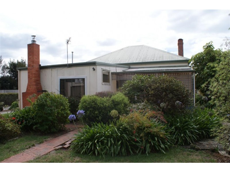 22 Alexandra Road, Ulverstone TAS 7315