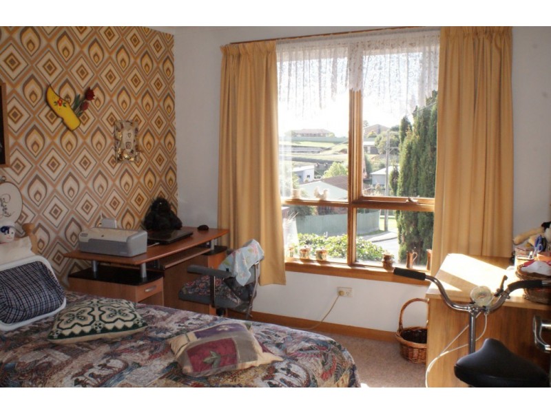 34a South Road, Penguin TAS 7316