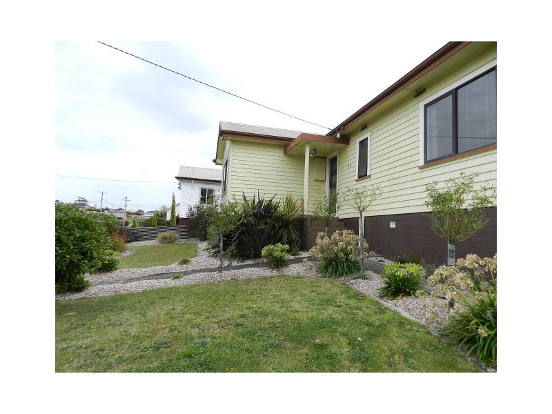39 Ashwater Crescent, Penguin TAS 7316