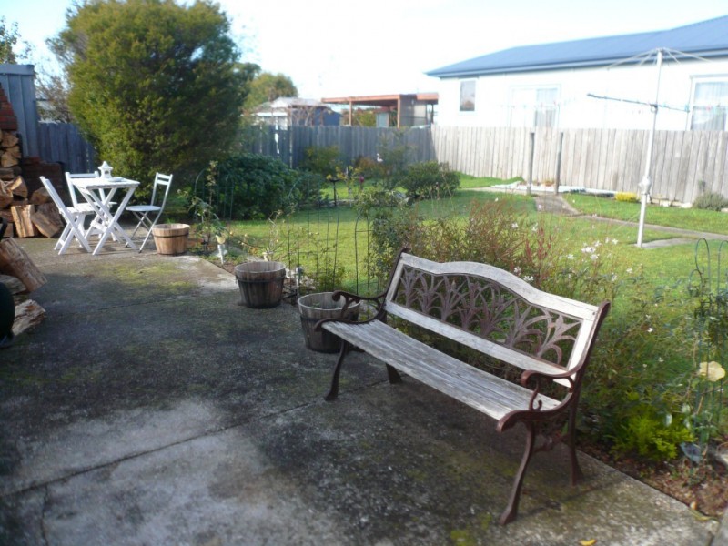 88 Queen Street, Ulverstone TAS 7315