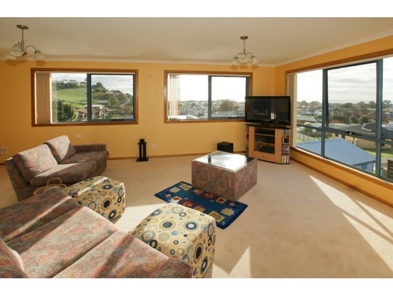 79 Clara Street, Ulverstone TAS 7315