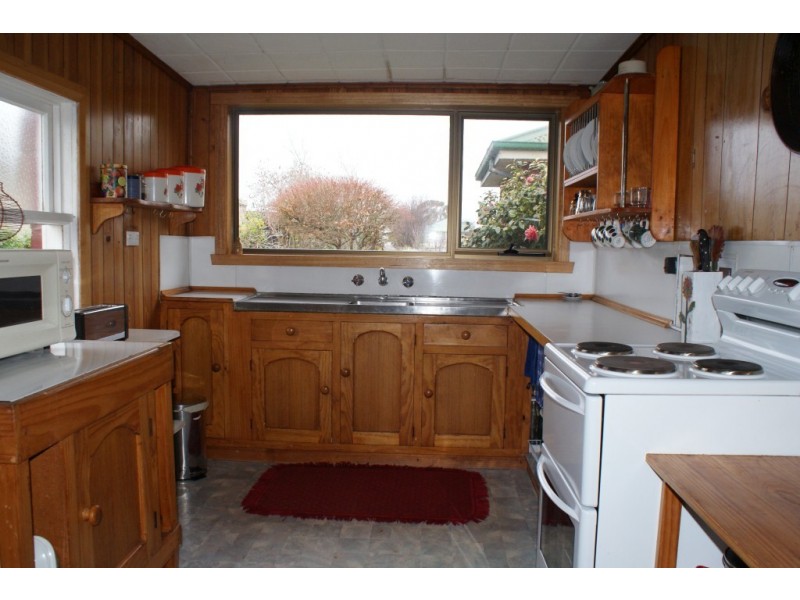 15 Amherst Street, Ulverstone TAS 7315