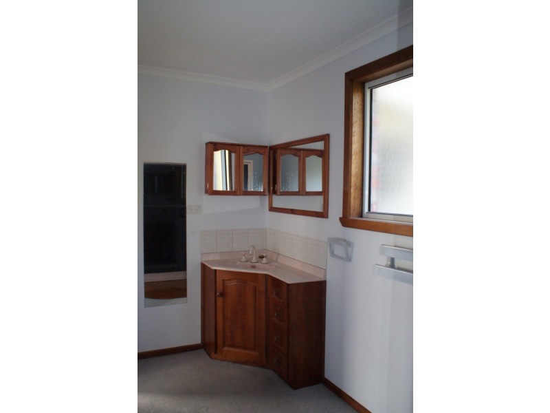 47-49 Deviation Road, Penguin TAS 7316