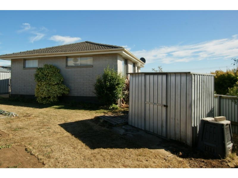 6 Hales Street, Penguin TAS 7316