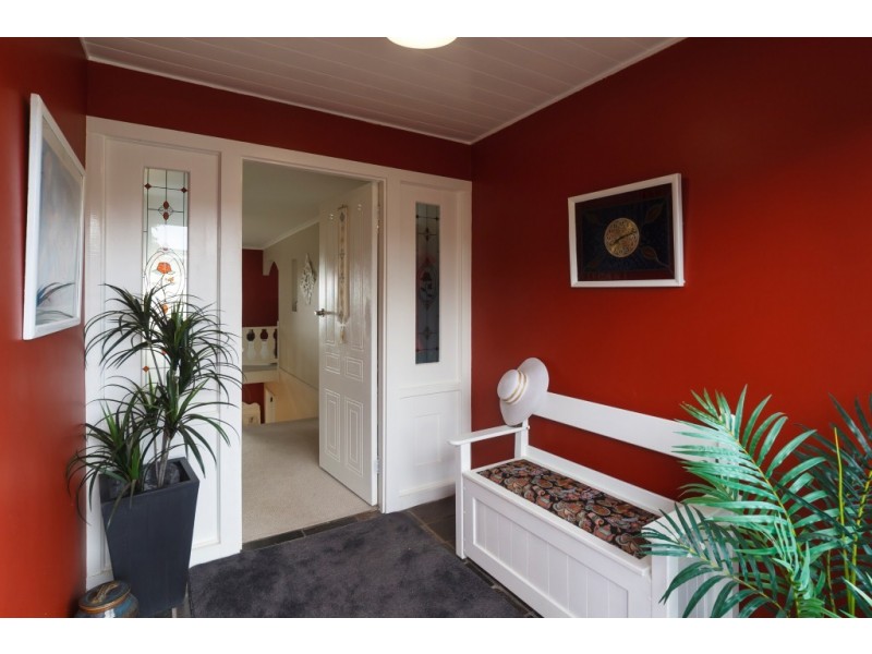 102 Upper Maud Street, Ulverstone TAS 7315