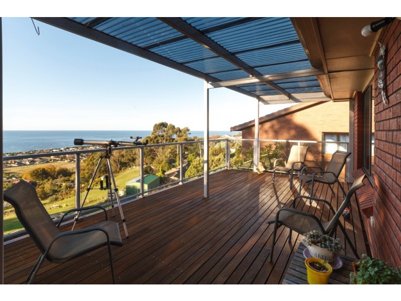 102 Upper Maud Street, Ulverstone TAS 7315