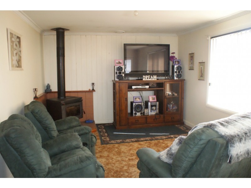 2 Travers Place, Ulverstone TAS 7315