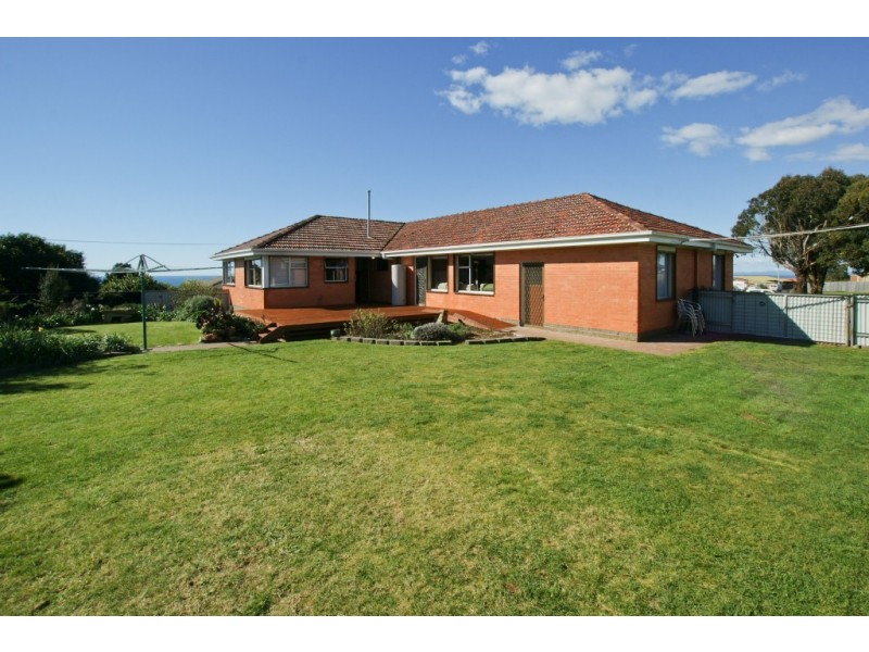 42 Amy Street, Ulverstone TAS 7315